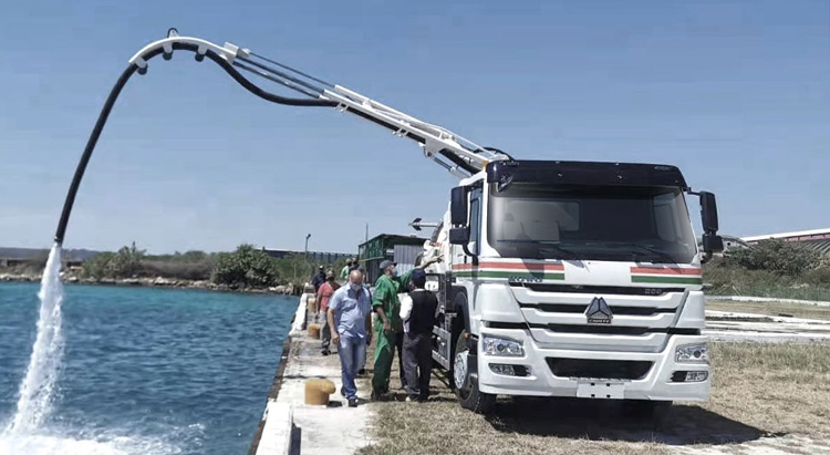 Sinotruck Howo Water Tanker gallery 5