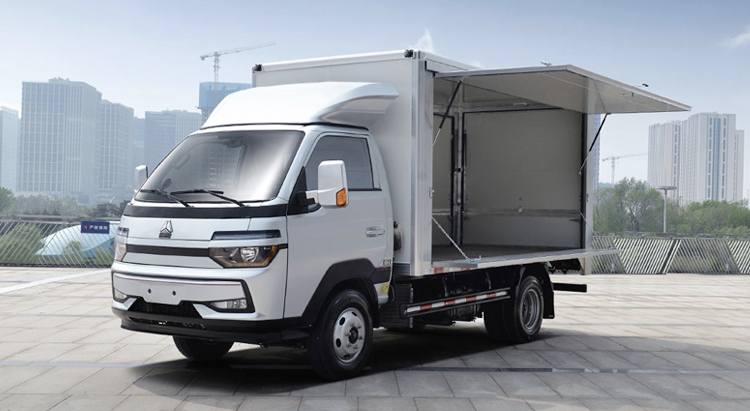 Howo Wing Van Cargo Truck gallery 2