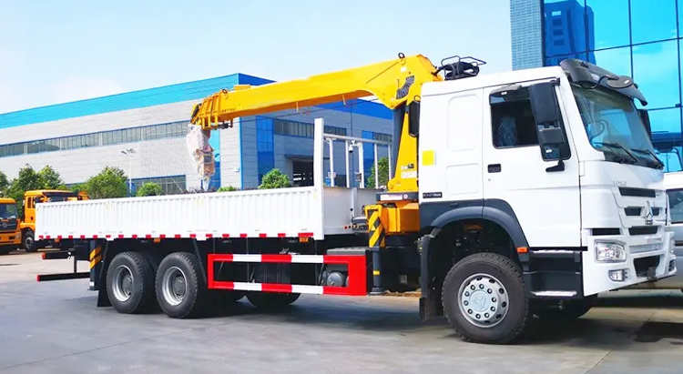 Sinotruck Howo Mounted Crane Truck gallery 2