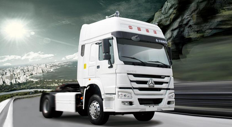 Howo 4X2 Tractor Truck gallery 4