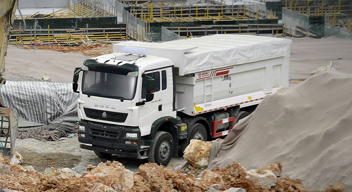Howo TX 8X4 Dump Truck gallery 4